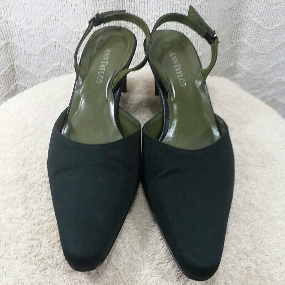 Ann Taylor Black Kitten Heel Slingback 7 M